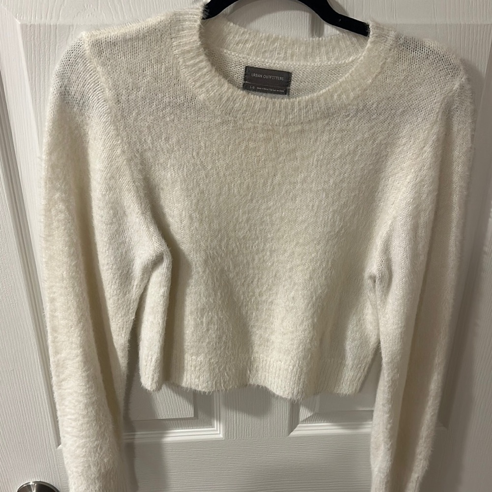 Urban Outfitters Off-White Women's Sweater